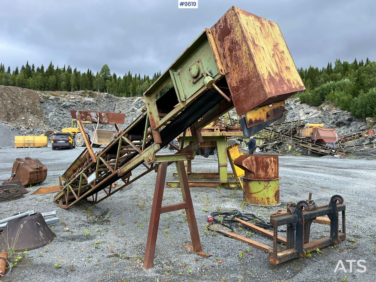 Cone crusher Svedala Arbrå K.S.P 200A - Kartiomurskain: kuva Cone crusher Svedala Arbrå K.S.P 200A - Kartiomurskain Cone crusher Svedala Arbrå K.S.P 200A - Kartiomurskain: kuva Cone crusher Svedala Arbrå K.S.P 200A - Kartiomurskain