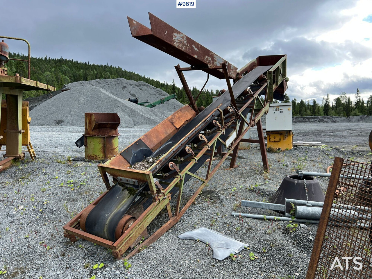 Cone crusher Svedala Arbrå K.S.P 200A - Kartiomurskain: kuva Cone crusher Svedala Arbrå K.S.P 200A - Kartiomurskain Cone crusher Svedala Arbrå K.S.P 200A - Kartiomurskain: kuva Cone crusher Svedala Arbrå K.S.P 200A - Kartiomurskain