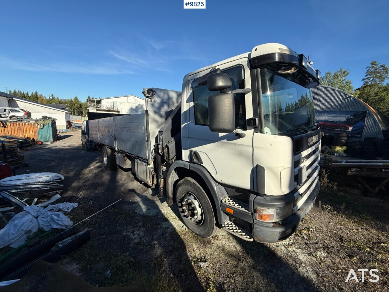 Crane truck Scania P94 230 with tail lift - Lava-kuorma-auto, Nosturiauto: kuva Crane truck Scania P94 230 with tail lift - Lava-kuorma-auto, Nosturiauto Crane truck Scania P94 230 with tail lift - Lava-kuorma-auto, Nosturiauto: kuva Crane truck Scania P94 230 with tail lift - Lava-kuorma-auto, Nosturiauto