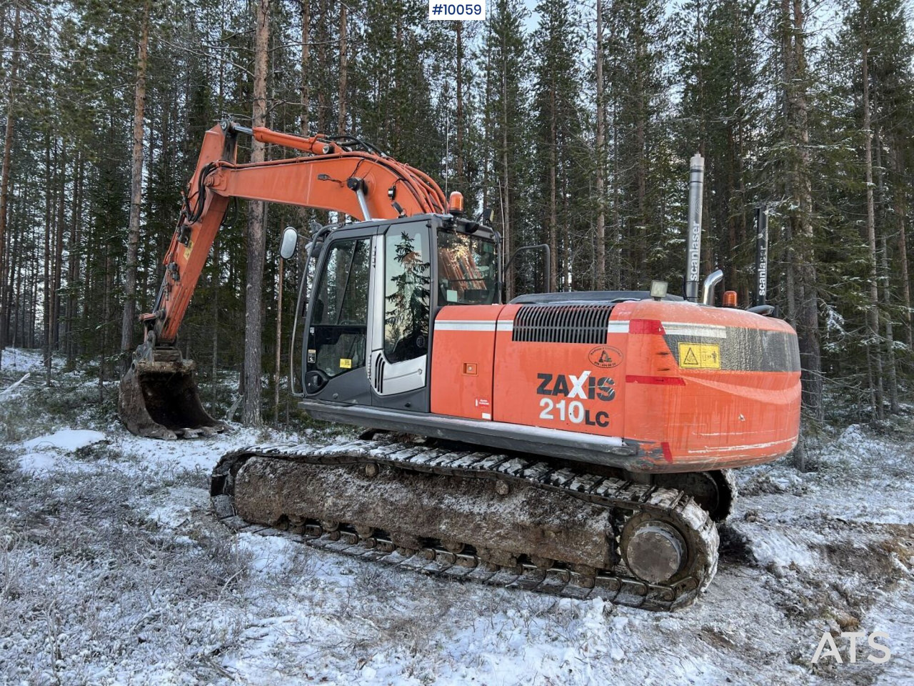 Hitachi ZX210LC-3 Excavator with rotor and tooth bucket - Telakaivukone: kuva Hitachi ZX210LC-3 Excavator with rotor and tooth bucket - Telakaivukone Hitachi ZX210LC-3 Excavator with rotor and tooth bucket - Telakaivukone: kuva Hitachi ZX210LC-3 Excavator with rotor and tooth bucket - Telakaivukone