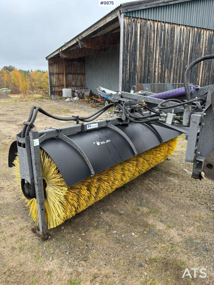 Holms Sweeper Large BM - Harjakone: kuva Holms Sweeper Large BM - Harjakone Holms Sweeper Large BM - Harjakone: kuva Holms Sweeper Large BM - Harjakone