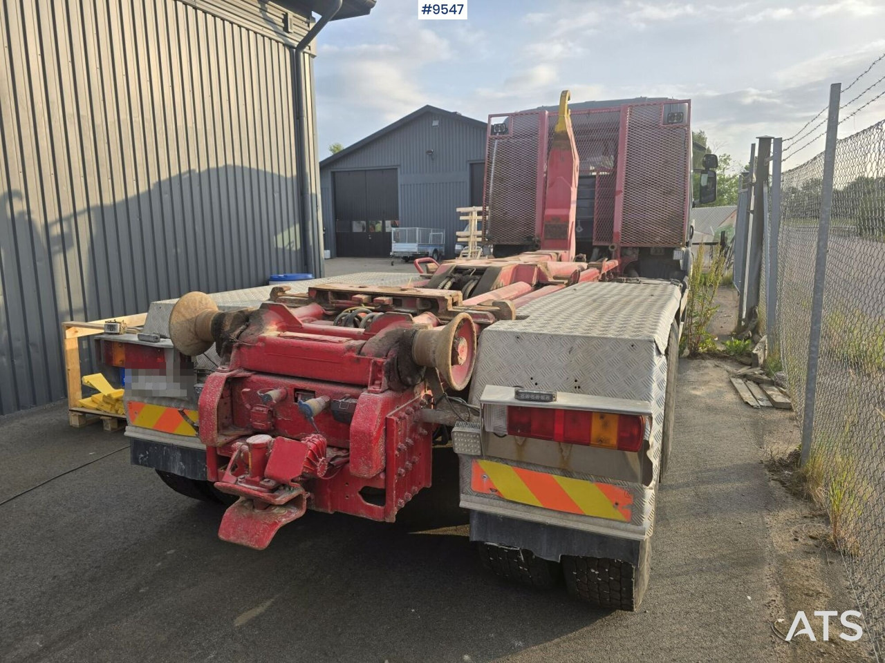 Hooklift Truck Scania P124 6x2 - Koukkulava kuorma-auto: kuva Hooklift Truck Scania P124 6x2 - Koukkulava kuorma-auto Hooklift Truck Scania P124 6x2 - Koukkulava kuorma-auto: kuva Hooklift Truck Scania P124 6x2 - Koukkulava kuorma-auto
