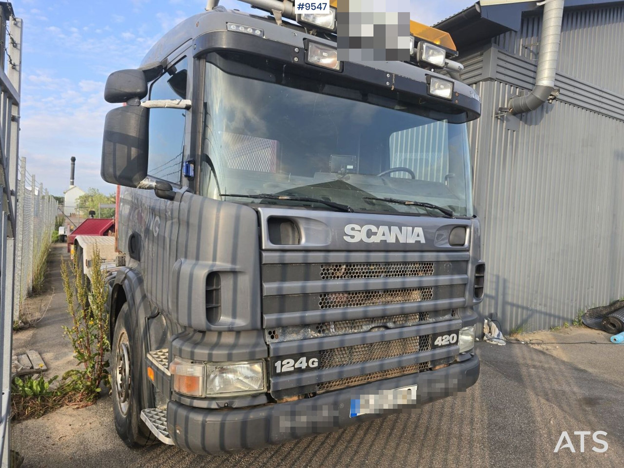Hooklift Truck Scania P124 6x2 - Koukkulava kuorma-auto: kuva Hooklift Truck Scania P124 6x2 - Koukkulava kuorma-auto Hooklift Truck Scania P124 6x2 - Koukkulava kuorma-auto: kuva Hooklift Truck Scania P124 6x2 - Koukkulava kuorma-auto