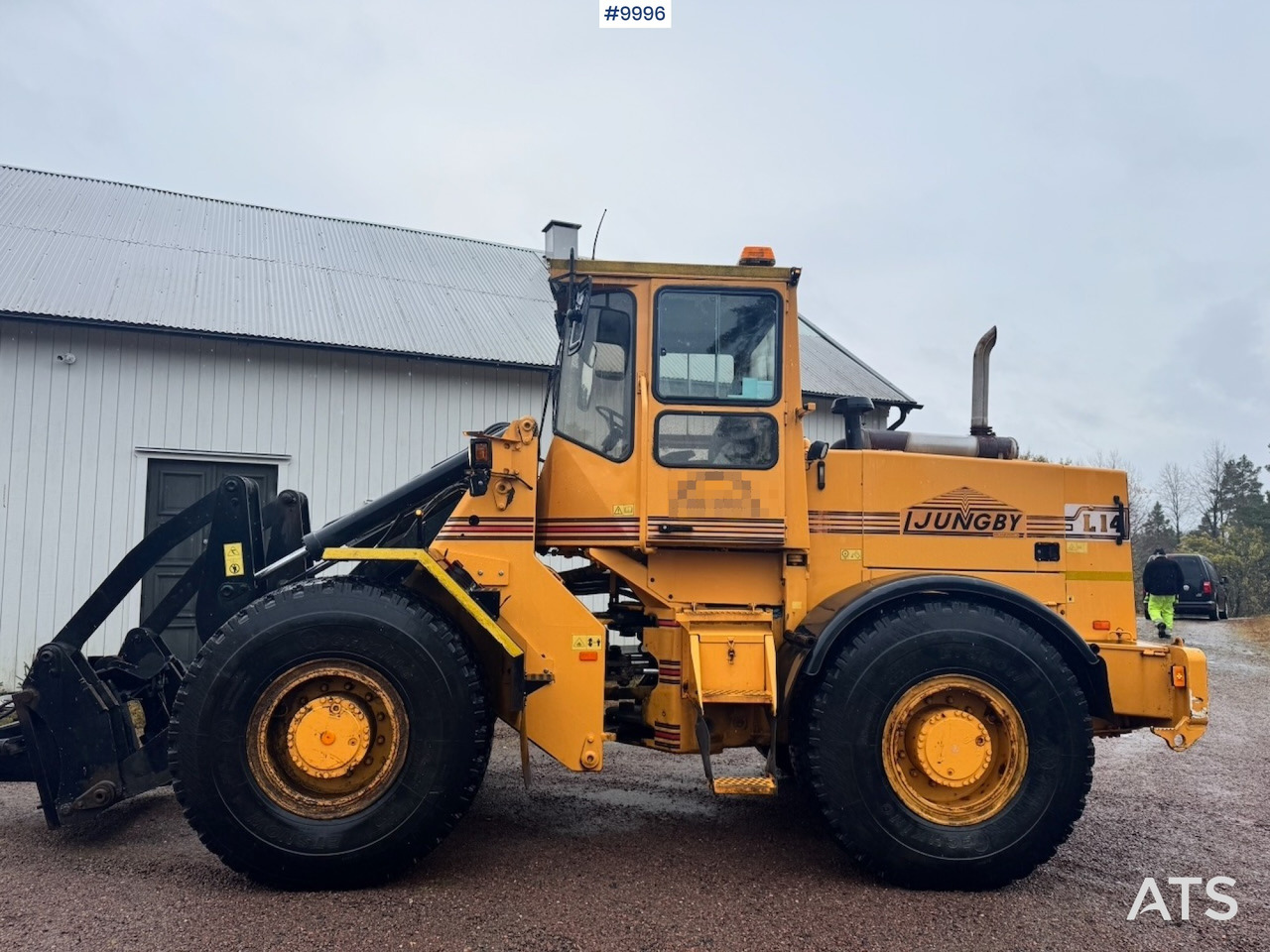 Ljungby L14 wheel loader with bucket - Pyöräkuormaaja: kuva Ljungby L14 wheel loader with bucket - Pyöräkuormaaja Ljungby L14 wheel loader with bucket - Pyöräkuormaaja: kuva Ljungby L14 wheel loader with bucket - Pyöräkuormaaja
