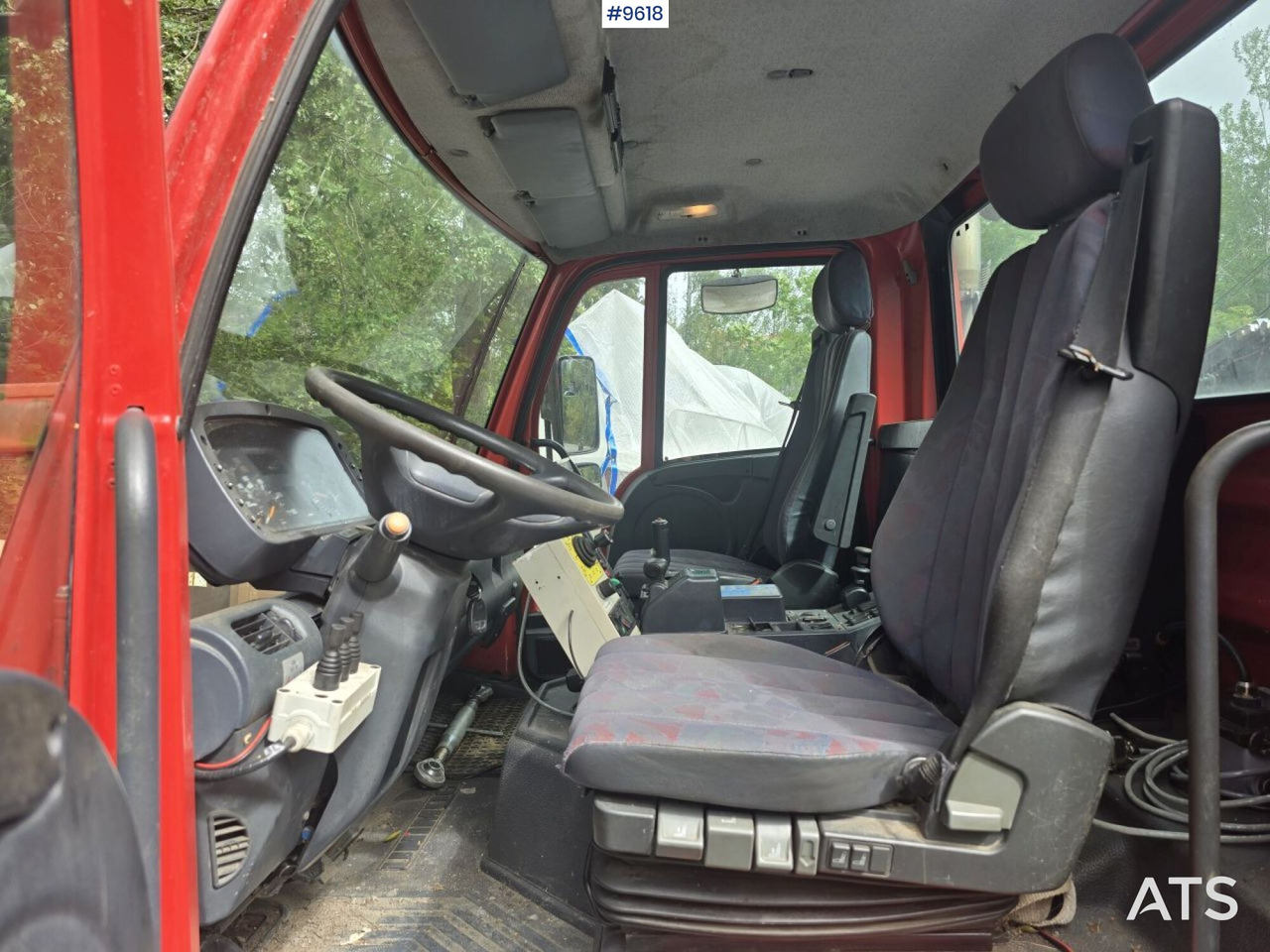 MB Unimog with equipment - Lumikone: kuva MB Unimog with equipment - Lumikone MB Unimog with equipment - Lumikone: kuva MB Unimog with equipment - Lumikone