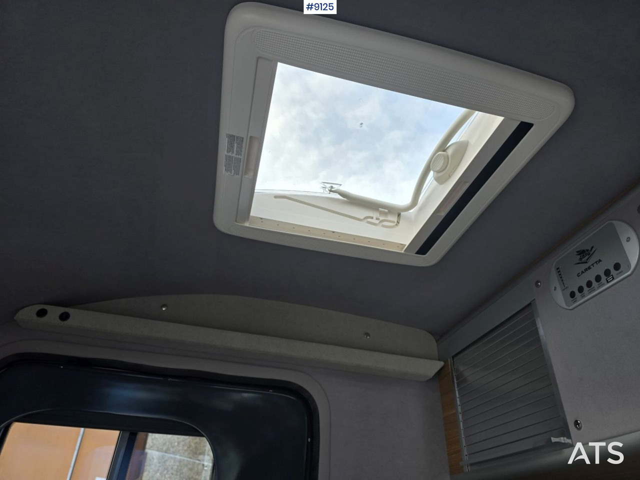 Asuntovaunu NEW caravan! CARETTA MINI Sold with Warranty: kuva Asuntovaunu NEW caravan! CARETTA MINI Sold with Warranty