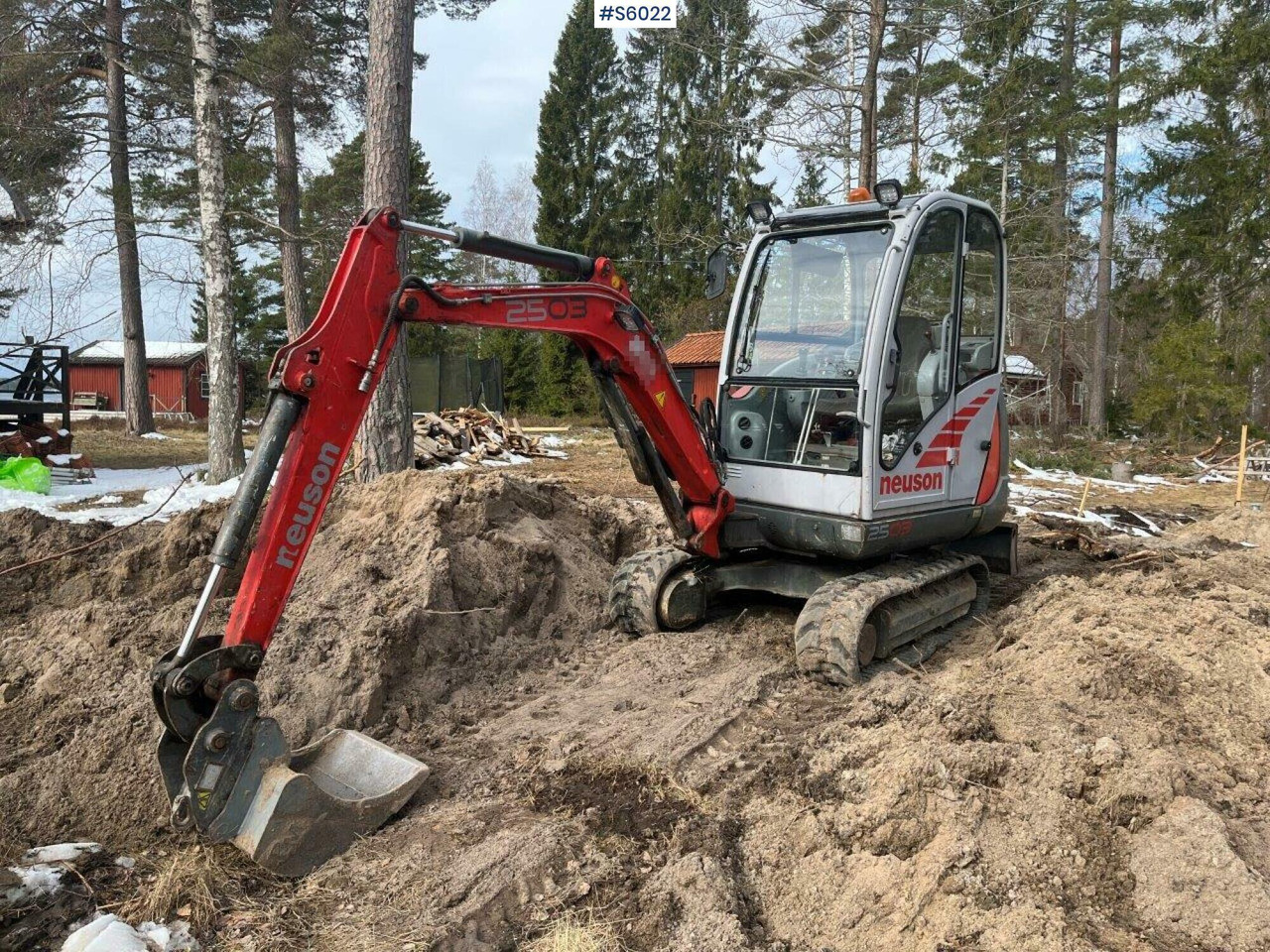 Neuson 2503 RD Mini Excavator - Kaivuri: kuva Neuson 2503 RD Mini Excavator - Kaivuri Neuson 2503 RD Mini Excavator - Kaivuri: kuva Neuson 2503 RD Mini Excavator - Kaivuri