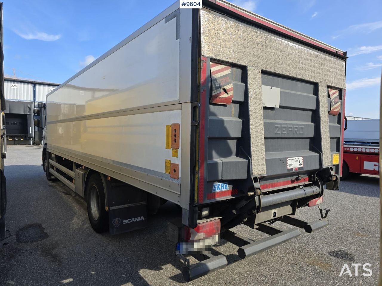 Scania P250 Liftable and lowerable body - Umpikori kuorma-auto: kuva Scania P250 Liftable and lowerable body - Umpikori kuorma-auto Scania P250 Liftable and lowerable body - Umpikori kuorma-auto: kuva Scania P250 Liftable and lowerable body - Umpikori kuorma-auto