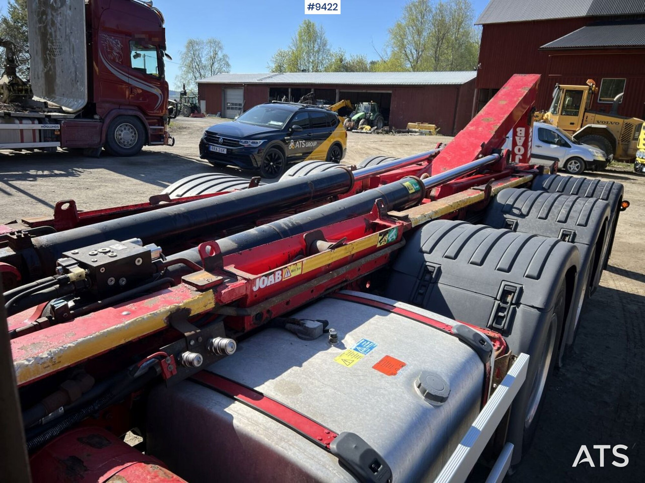 Tridem Hooklift Truck Scania G490 with plow brackets - Koukkulava kuorma-auto: kuva Tridem Hooklift Truck Scania G490 with plow brackets - Koukkulava kuorma-auto Tridem Hooklift Truck Scania G490 with plow brackets - Koukkulava kuorma-auto: kuva Tridem Hooklift Truck Scania G490 with plow brackets - Koukkulava kuorma-auto