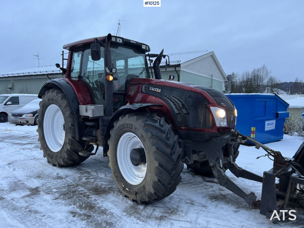 VALTRA T213 Tractor with plowing equipment - Kunnan traktori: kuva VALTRA T213 Tractor with plowing equipment - Kunnan traktori VALTRA T213 Tractor with plowing equipment - Kunnan traktori: kuva VALTRA T213 Tractor with plowing equipment - Kunnan traktori