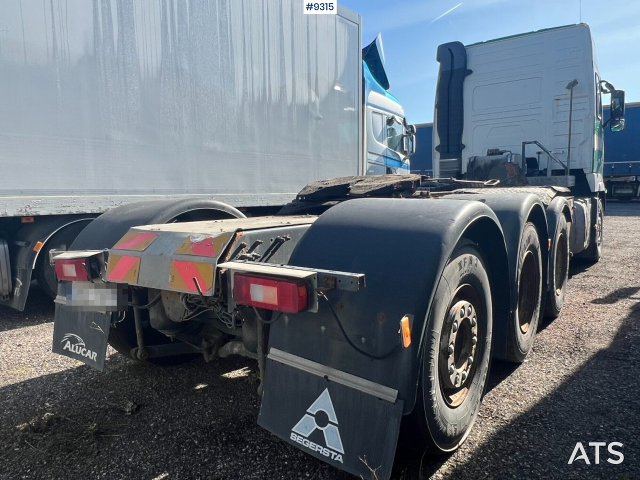 Tractor Unit Volvo FH 460 8X4 - Vetopöytäauto: kuva Tractor Unit Volvo FH 460 8X4 - Vetopöytäauto Tractor Unit Volvo FH 460 8X4 - Vetopöytäauto: kuva Tractor Unit Volvo FH 460 8X4 - Vetopöytäauto
