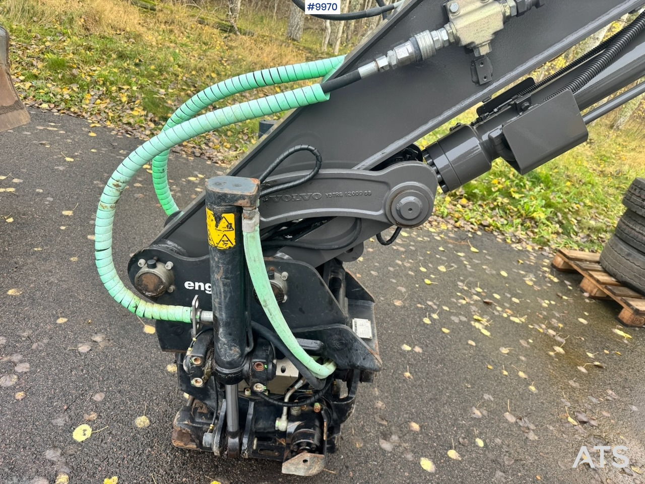 Volvo ECR88D crawler excavator with rotor tilt, 3 buckets, and ripper. 910 hours! - Telakaivukone: kuva Volvo ECR88D crawler excavator with rotor tilt, 3 buckets, and ripper. 910 hours! - Telakaivukone Volvo ECR88D crawler excavator with rotor tilt, 3 buckets, and ripper. 910 hours! - Telakaivukone: kuva Volvo ECR88D crawler excavator with rotor tilt, 3 buckets, and ripper. 910 hours! - Telakaivukone