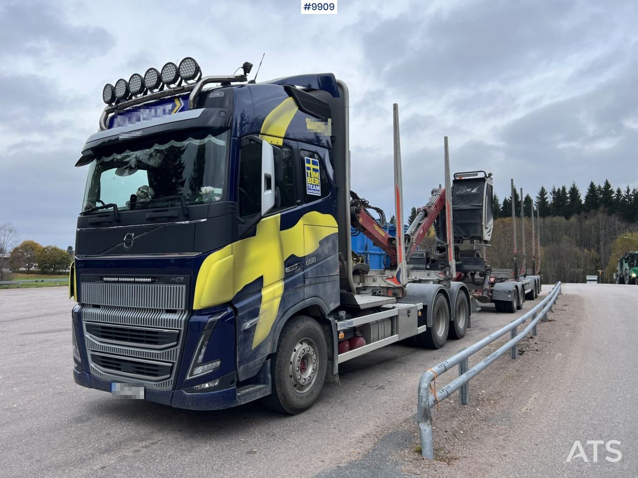 Volvo FH 64R Timber truck with crane and trailer - Puuauto, Nosturiauto: kuva  Volvo FH 64R Timber truck with crane and trailer - Puuauto, Nosturiauto Volvo FH 64R Timber truck with crane and trailer - Puuauto, Nosturiauto: kuva  Volvo FH 64R Timber truck with crane and trailer - Puuauto, Nosturiauto