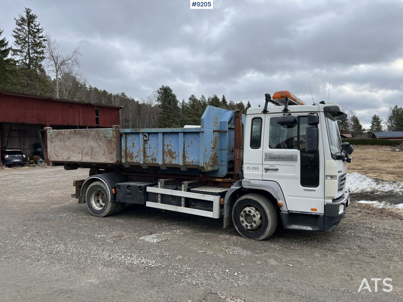 Volvo FL 6 4X2 Truncated hooklift with flatbed - Koukkulava kuorma-auto: kuva Volvo FL 6 4X2 Truncated hooklift with flatbed - Koukkulava kuorma-auto Volvo FL 6 4X2 Truncated hooklift with flatbed - Koukkulava kuorma-auto: kuva Volvo FL 6 4X2 Truncated hooklift with flatbed - Koukkulava kuorma-auto