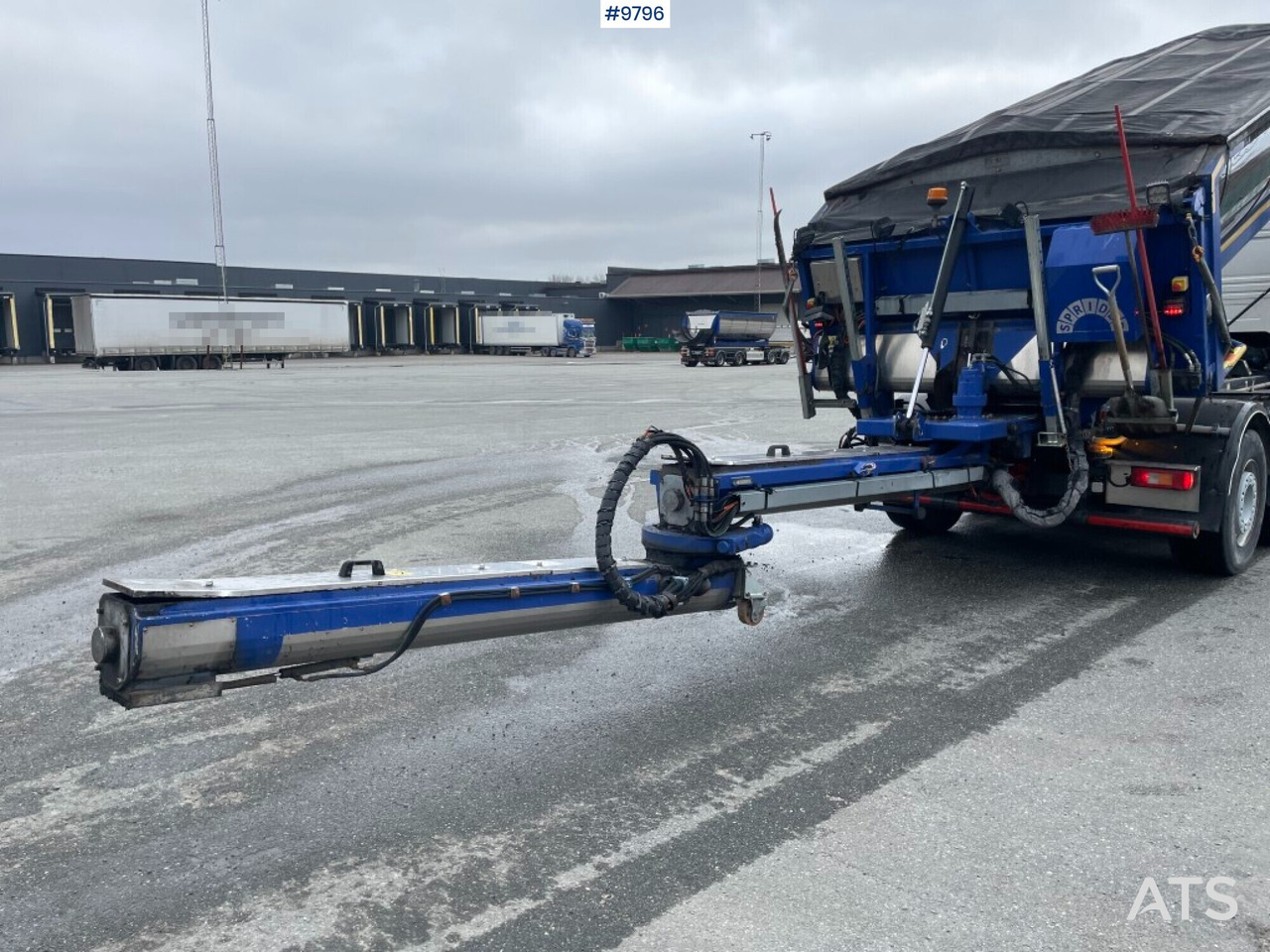 Kippiauto kuorma-auto Volvo FM 370 6x2 Spreader truck: kuva Kippiauto kuorma-auto Volvo FM 370 6x2 Spreader truck