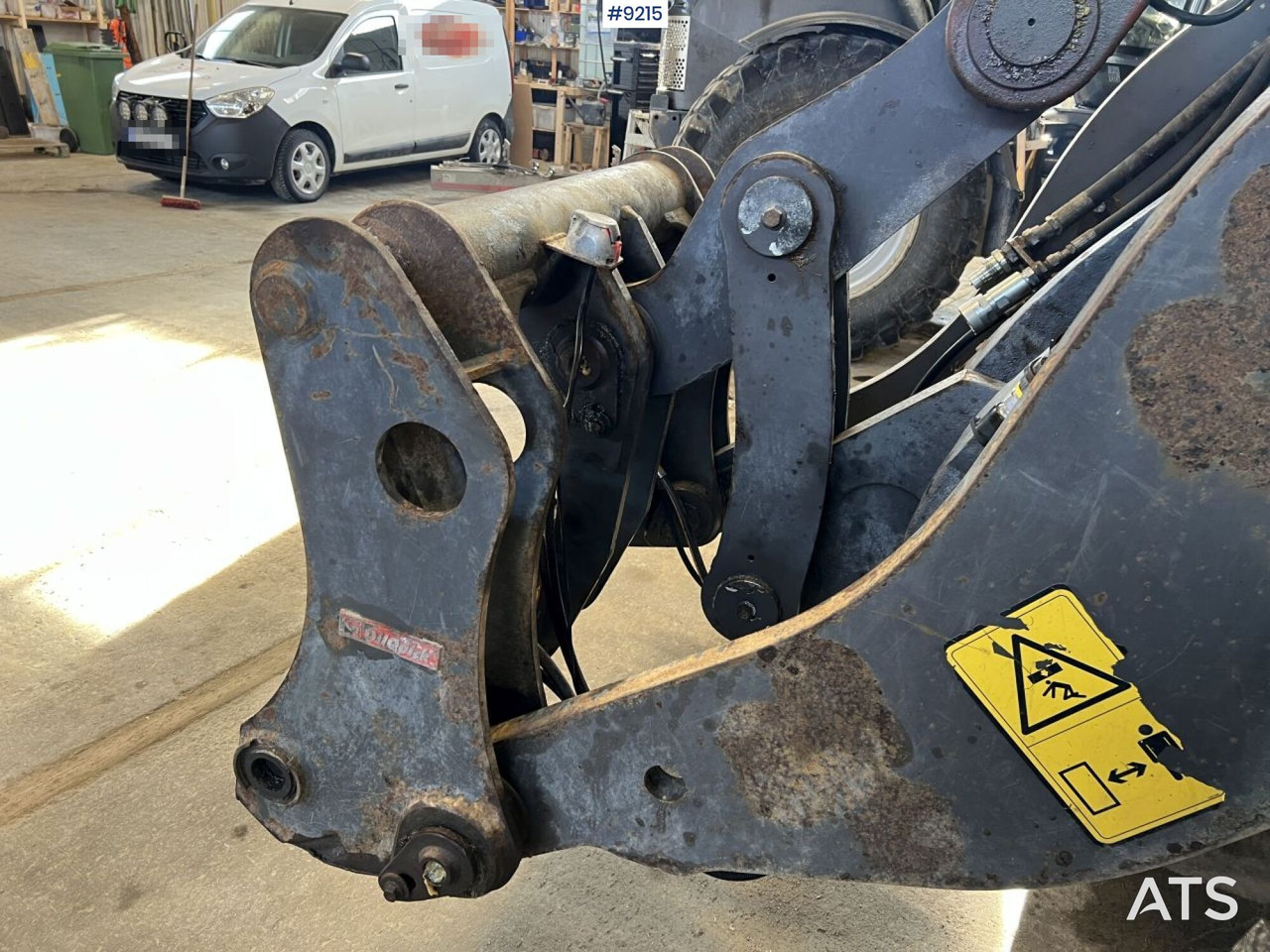 Pyöräkuormaaja Volvo L 90 H Wheel loader (VIDEO): kuva Pyöräkuormaaja Volvo L 90 H Wheel loader (VIDEO)