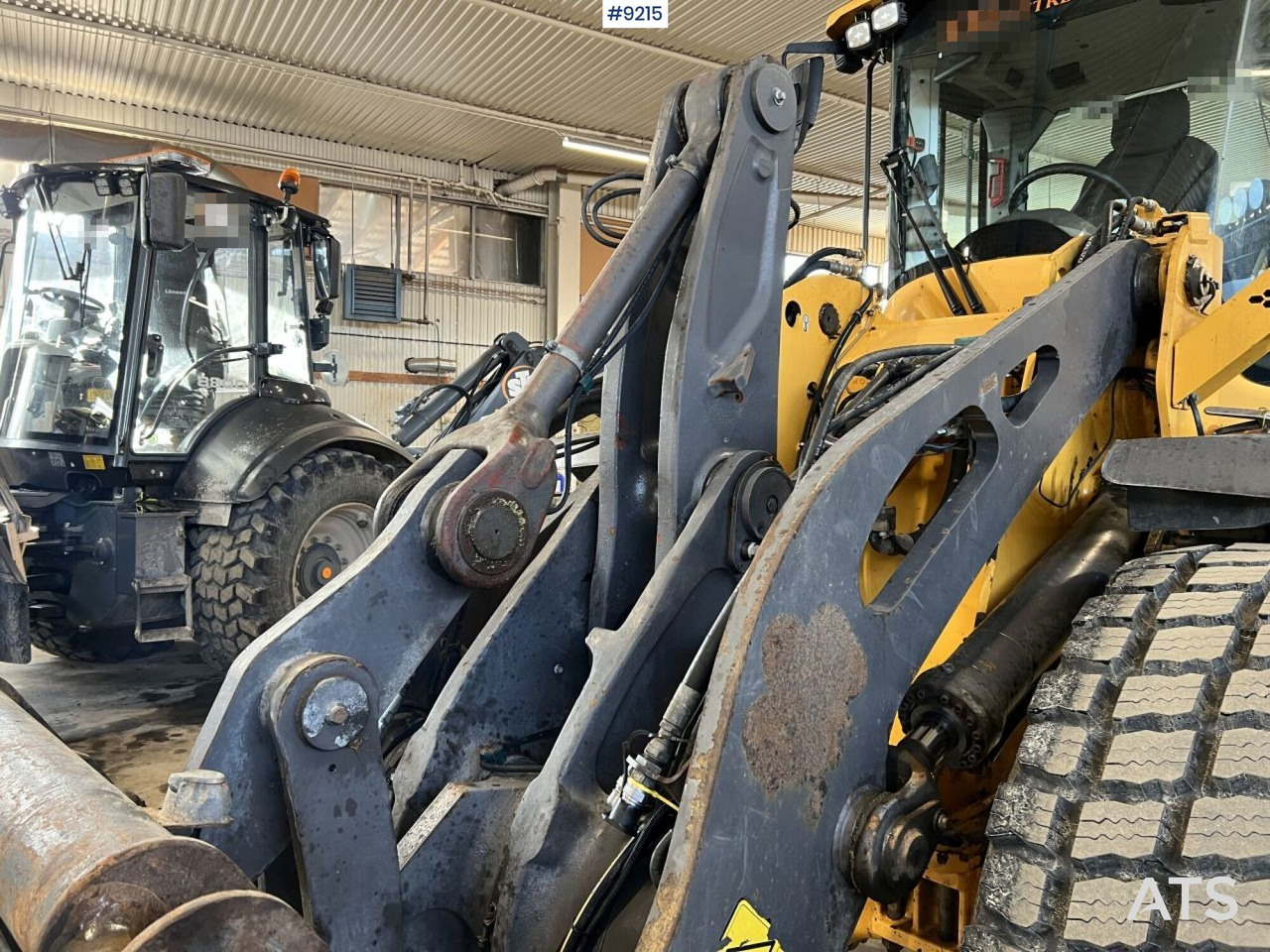 Pyöräkuormaaja Volvo L 90 H Wheel loader (VIDEO): kuva Pyöräkuormaaja Volvo L 90 H Wheel loader (VIDEO)