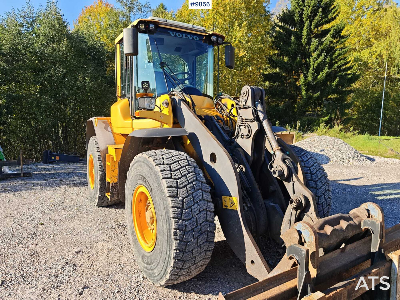 Volvo L70F Wheel Loader - Pyöräkuormaaja: kuva Volvo L70F Wheel Loader - Pyöräkuormaaja Volvo L70F Wheel Loader - Pyöräkuormaaja: kuva Volvo L70F Wheel Loader - Pyöräkuormaaja