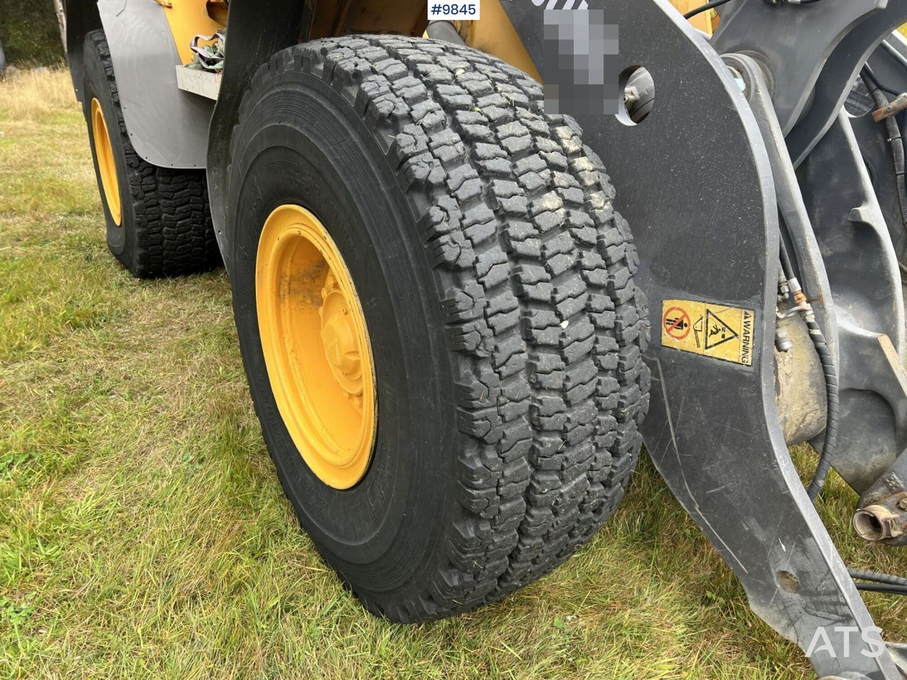 Pyöräkuormaaja Wheel loader Volvo L90E: kuva Pyöräkuormaaja Wheel loader Volvo L90E