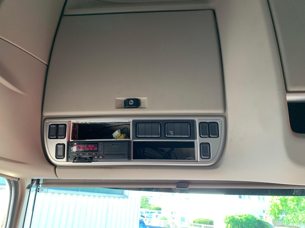 Kuorma-auto alusta DAF XF 480 SSC LL BDF *Retader/2xTank/ACC/Lift/AHK: kuva Kuorma-auto alusta DAF XF 480 SSC LL BDF *Retader/2xTank/ACC/Lift/AHK