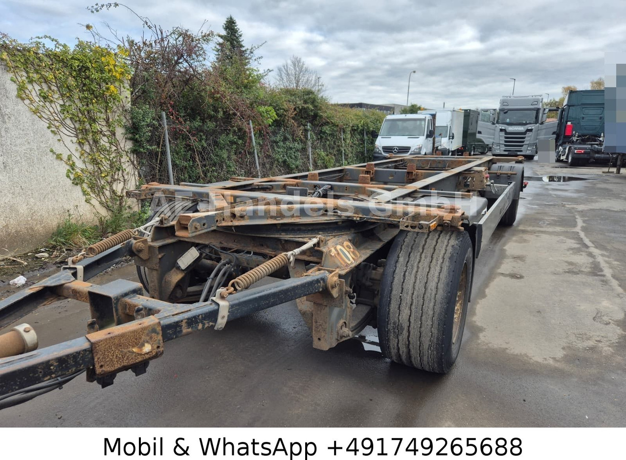 Krone AZW 18 BDF Drehschermel*Scheibenbremsen/VollLuft - Konttialus/ Vaihtokuormatilat perävaunu: kuva Krone AZW 18 BDF Drehschermel*Scheibenbremsen/VollLuft - Konttialus/ Vaihtokuormatilat perävaunu Krone AZW 18 BDF Drehschermel*Scheibenbremsen/VollLuft - Konttialus/ Vaihtokuormatilat perävaunu: kuva Krone AZW 18 BDF Drehschermel*Scheibenbremsen/VollLuft - Konttialus/ Vaihtokuormatilat perävaunu