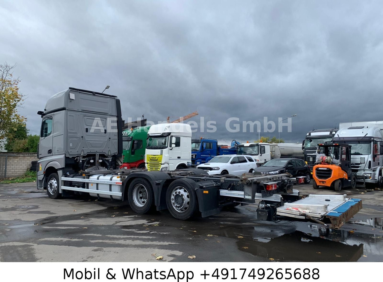 Mercedes-Benz Actros V 2545 GigaSpace BDF LL*Retarder/LBW/L+L - Konttialus/ Vaihtokuormatilat kuorma-auto: kuva Mercedes-Benz Actros V 2545 GigaSpace BDF LL*Retarder/LBW/L+L - Konttialus/ Vaihtokuormatilat kuorma-auto Mercedes-Benz Actros V 2545 GigaSpace BDF LL*Retarder/LBW/L+L - Konttialus/ Vaihtokuormatilat kuorma-auto: kuva Mercedes-Benz Actros V 2545 GigaSpace BDF LL*Retarder/LBW/L+L - Konttialus/ Vaihtokuormatilat kuorma-auto