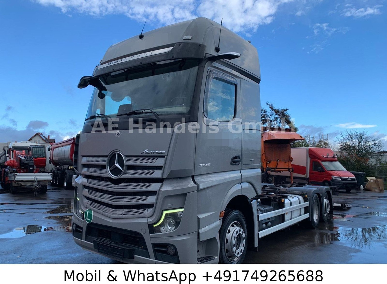 Mercedes-Benz Actros V 2545 GigaSpace BDF LL*Retarder/LBW/L+L - Konttialus/ Vaihtokuormatilat kuorma-auto: kuva Mercedes-Benz Actros V 2545 GigaSpace BDF LL*Retarder/LBW/L+L - Konttialus/ Vaihtokuormatilat kuorma-auto Mercedes-Benz Actros V 2545 GigaSpace BDF LL*Retarder/LBW/L+L - Konttialus/ Vaihtokuormatilat kuorma-auto: kuva Mercedes-Benz Actros V 2545 GigaSpace BDF LL*Retarder/LBW/L+L - Konttialus/ Vaihtokuormatilat kuorma-auto