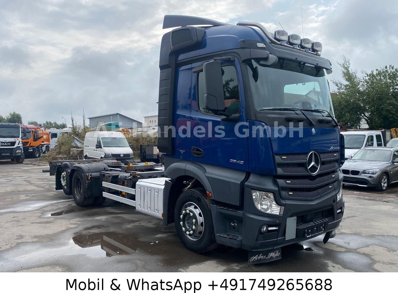 Mercedes-Benz Benz Actros IV 2542 L LL 6x2 *Retarder/Lift/LDW - Konttialus/ Vaihtokuormatilat kuorma-auto: kuva  Mercedes-Benz Benz Actros IV 2542 L LL 6x2 *Retarder/Lift/LDW - Konttialus/ Vaihtokuormatilat kuorma-auto Mercedes-Benz Benz Actros IV 2542 L LL 6x2 *Retarder/Lift/LDW - Konttialus/ Vaihtokuormatilat kuorma-auto: kuva  Mercedes-Benz Benz Actros IV 2542 L LL 6x2 *Retarder/Lift/LDW - Konttialus/ Vaihtokuormatilat kuorma-auto