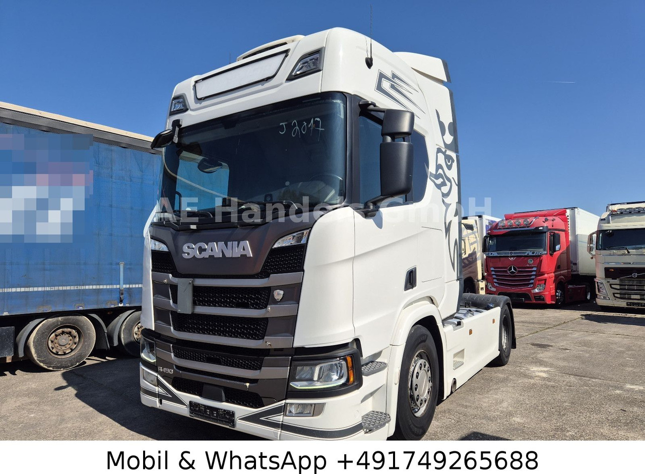 Scania R450 HighLine BL *Retarder/ACC/Standklima/2xTank - Vetopöytäauto: kuva Scania R450 HighLine BL *Retarder/ACC/Standklima/2xTank - Vetopöytäauto Scania R450 HighLine BL *Retarder/ACC/Standklima/2xTank - Vetopöytäauto: kuva Scania R450 HighLine BL *Retarder/ACC/Standklima/2xTank - Vetopöytäauto
