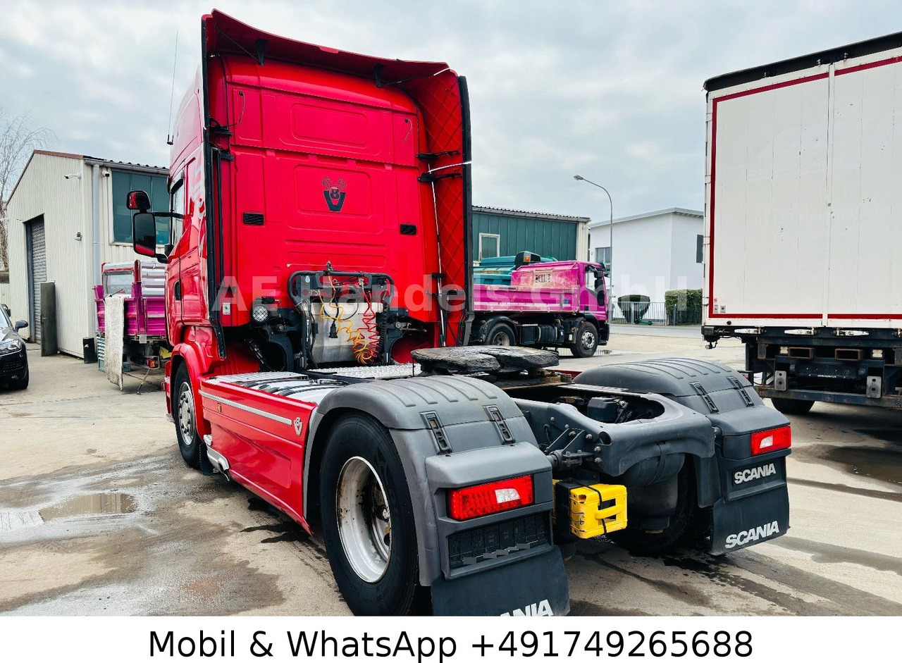 Scania R580 V8 Topline LL *Retarder/Standklima/2xTank - Vetopöytäauto: kuva Scania R580 V8 Topline LL *Retarder/Standklima/2xTank - Vetopöytäauto Scania R580 V8 Topline LL *Retarder/Standklima/2xTank - Vetopöytäauto: kuva Scania R580 V8 Topline LL *Retarder/Standklima/2xTank - Vetopöytäauto