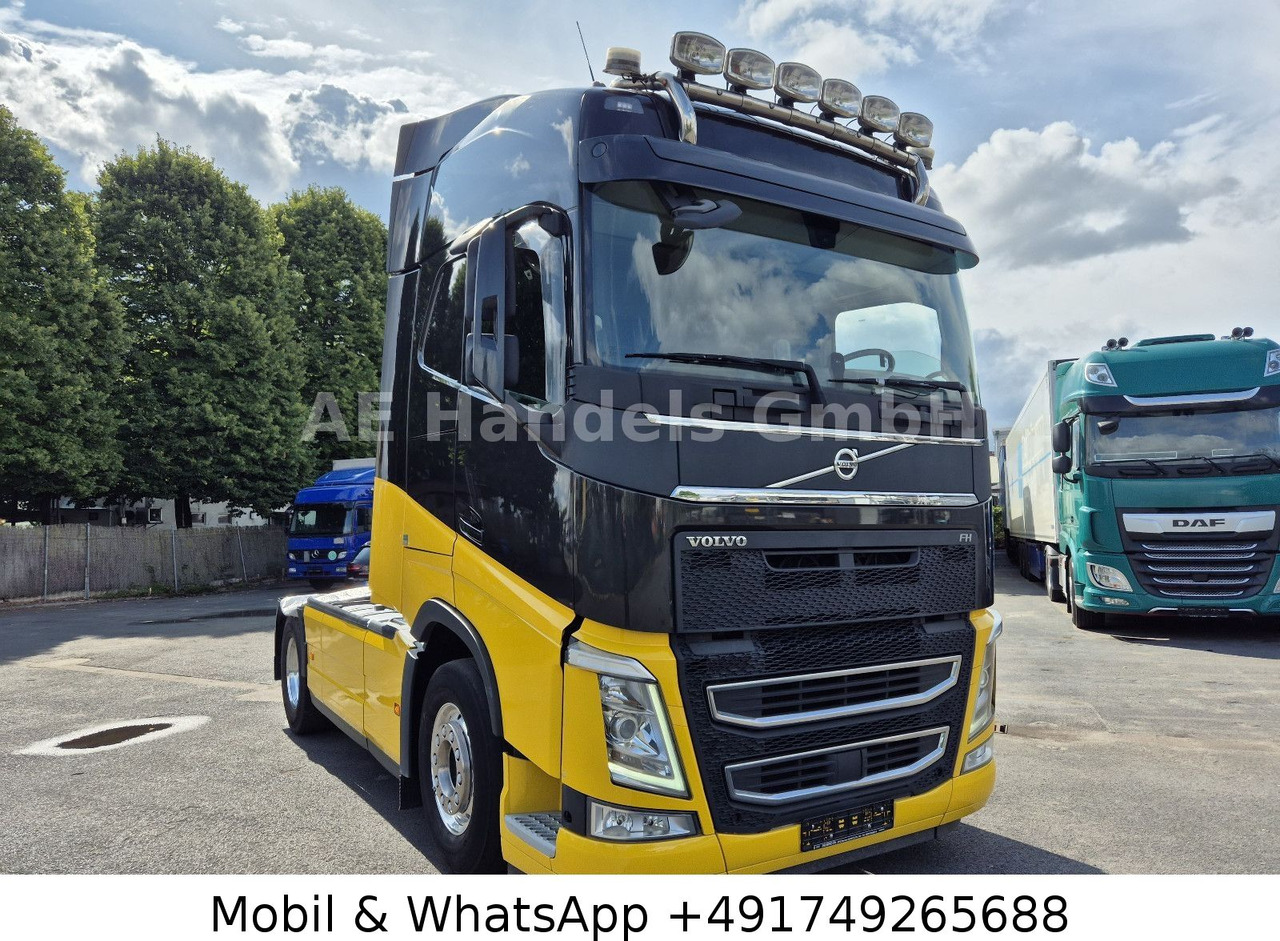 Volvo FH 500 Globe*Retarder/Standklima/ACC/Vollspoiler - Vetopöytäauto: kuva Volvo FH 500 Globe*Retarder/Standklima/ACC/Vollspoiler - Vetopöytäauto Volvo FH 500 Globe*Retarder/Standklima/ACC/Vollspoiler - Vetopöytäauto: kuva Volvo FH 500 Globe*Retarder/Standklima/ACC/Vollspoiler - Vetopöytäauto