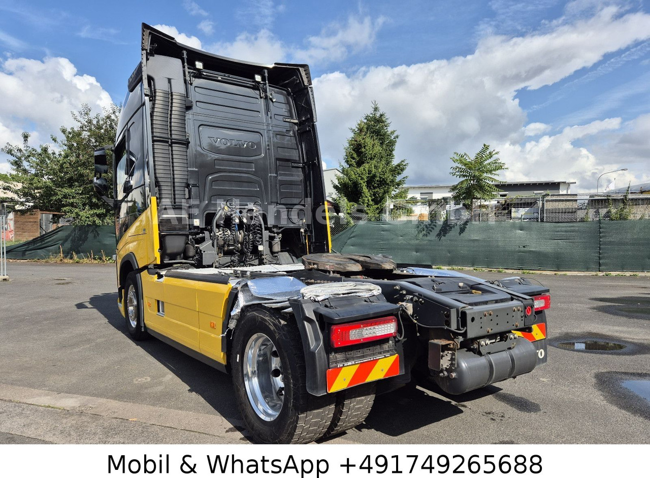 Volvo FH 500 Globe*Retarder/Standklima/ACC/Vollspoiler - Vetopöytäauto: kuva Volvo FH 500 Globe*Retarder/Standklima/ACC/Vollspoiler - Vetopöytäauto Volvo FH 500 Globe*Retarder/Standklima/ACC/Vollspoiler - Vetopöytäauto: kuva Volvo FH 500 Globe*Retarder/Standklima/ACC/Vollspoiler - Vetopöytäauto