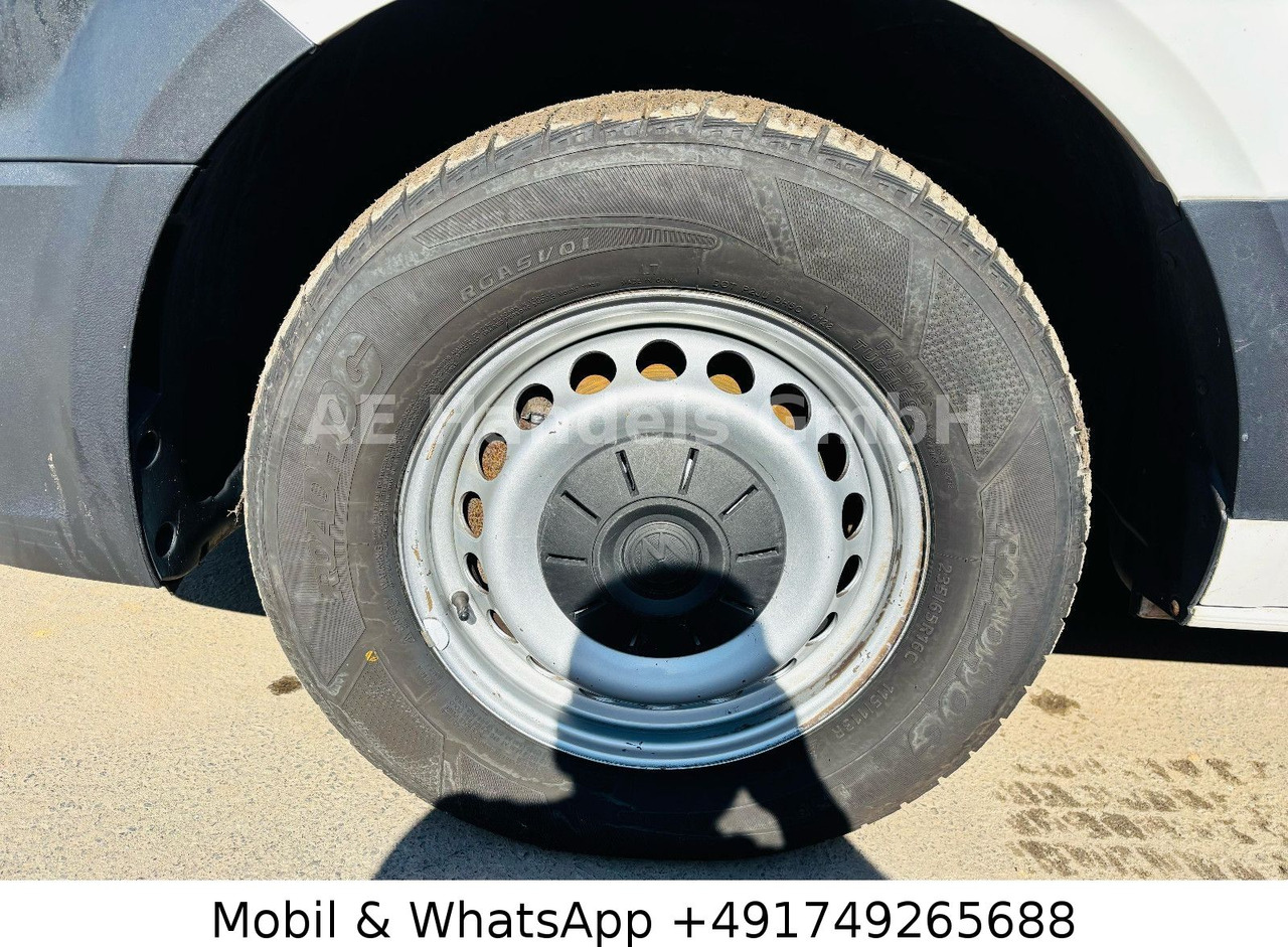 Leasing  Volkswagen Crafter *Manual/PDC/Kamera/Beheizbare-Ladefläche Volkswagen Crafter *Manual/PDC/Kamera/Beheizbare-Ladefläche: kuva Leasing  Volkswagen Crafter *Manual/PDC/Kamera/Beheizbare-Ladefläche Volkswagen Crafter *Manual/PDC/Kamera/Beheizbare-Ladefläche