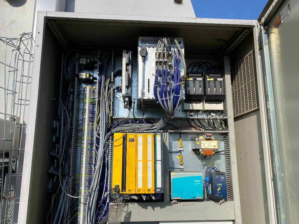 Särmäyspuristin BEYELER Presse/Plieuse PR6 2000KNx4100MM endommagé: kuva Särmäyspuristin BEYELER Presse/Plieuse PR6 2000KNx4100MM endommagé Särmäyspuristin BEYELER Presse/Plieuse PR6 2000KNx4100MM endommagé: kuva Särmäyspuristin BEYELER Presse/Plieuse PR6 2000KNx4100MM endommagé