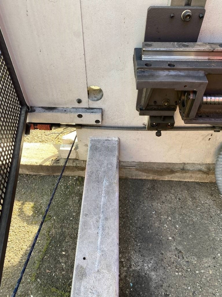 Särmäyspuristin BEYELER Presse/Plieuse PR6 2000KNx4100MM endommagé: kuva Särmäyspuristin BEYELER Presse/Plieuse PR6 2000KNx4100MM endommagé Särmäyspuristin BEYELER Presse/Plieuse PR6 2000KNx4100MM endommagé: kuva Särmäyspuristin BEYELER Presse/Plieuse PR6 2000KNx4100MM endommagé