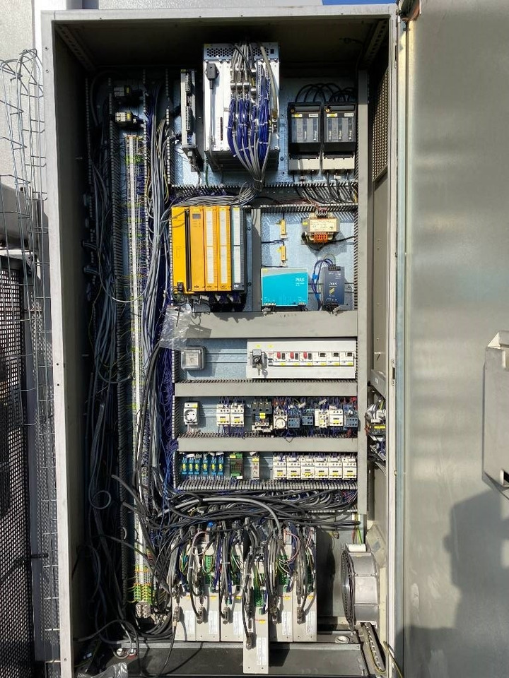 Särmäyspuristin BEYELER Presse/Plieuse PR6 2000KNx4100MM endommagé: kuva Särmäyspuristin BEYELER Presse/Plieuse PR6 2000KNx4100MM endommagé Särmäyspuristin BEYELER Presse/Plieuse PR6 2000KNx4100MM endommagé: kuva Särmäyspuristin BEYELER Presse/Plieuse PR6 2000KNx4100MM endommagé