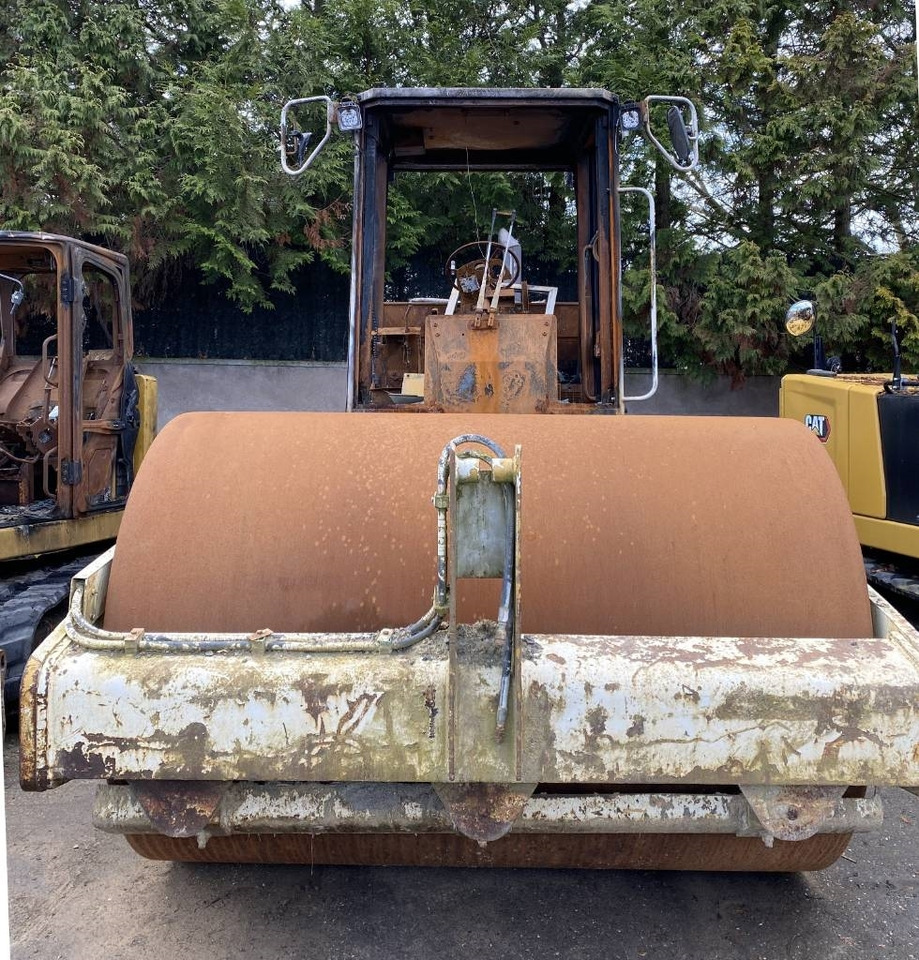 CAT CS-563E Origine Française /Certificat CE endommagé - Jyrä: kuva CAT CS-563E Origine Française /Certificat CE endommagé - Jyrä CAT CS-563E Origine Française /Certificat CE endommagé - Jyrä: kuva CAT CS-563E Origine Française /Certificat CE endommagé - Jyrä