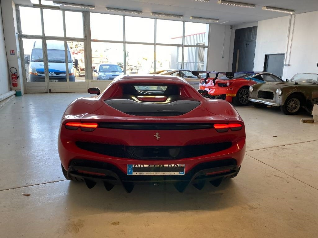 Ferrari 296 GTB Origine Françaises TVA Récupérable neuve - Henkilöauto: kuva Ferrari 296 GTB Origine Françaises TVA Récupérable neuve - Henkilöauto Ferrari 296 GTB Origine Françaises TVA Récupérable neuve - Henkilöauto: kuva Ferrari 296 GTB Origine Françaises TVA Récupérable neuve - Henkilöauto