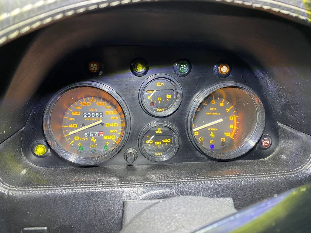 Henkilöauto Ferrari 328 GTS / Origine Française endommagé: kuva Henkilöauto Ferrari 328 GTS / Origine Française endommagé Henkilöauto Ferrari 328 GTS / Origine Française endommagé: kuva Henkilöauto Ferrari 328 GTS / Origine Française endommagé