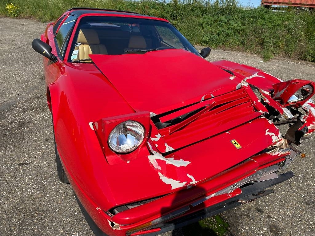 Henkilöauto Ferrari 328 GTS / Origine Française endommagé: kuva Henkilöauto Ferrari 328 GTS / Origine Française endommagé Henkilöauto Ferrari 328 GTS / Origine Française endommagé: kuva Henkilöauto Ferrari 328 GTS / Origine Française endommagé