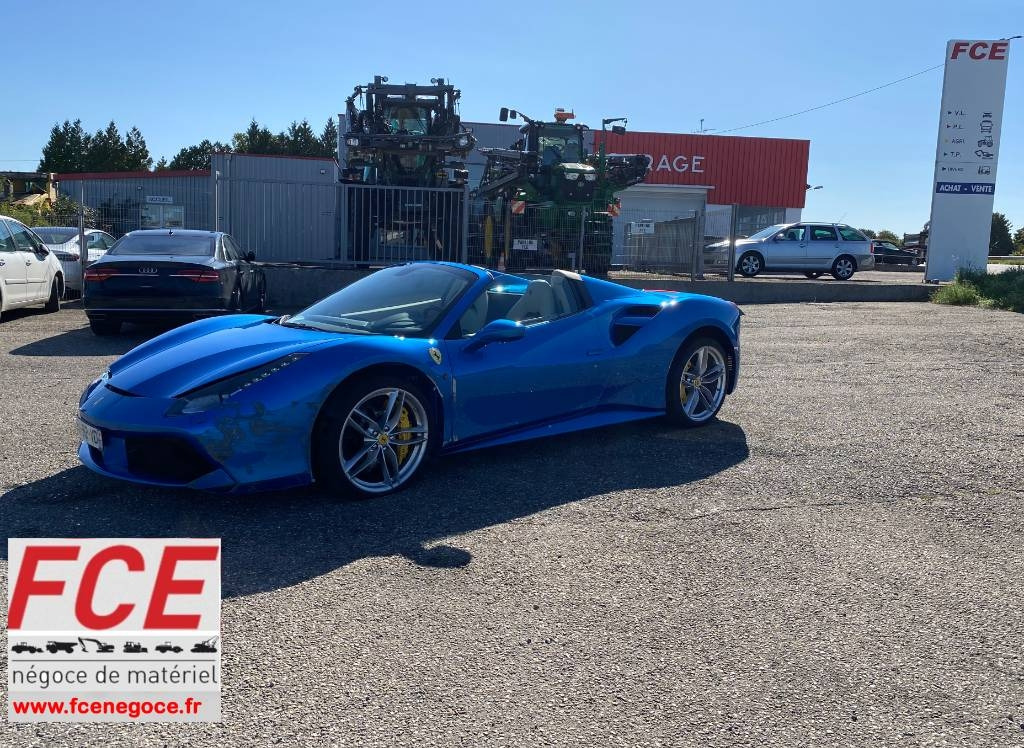 Ferrari 488 SPIDER -Carte Grise Française endommagé - Henkilöauto: kuva Ferrari 488 SPIDER -Carte Grise Française endommagé - Henkilöauto Ferrari 488 SPIDER -Carte Grise Française endommagé - Henkilöauto: kuva Ferrari 488 SPIDER -Carte Grise Française endommagé - Henkilöauto