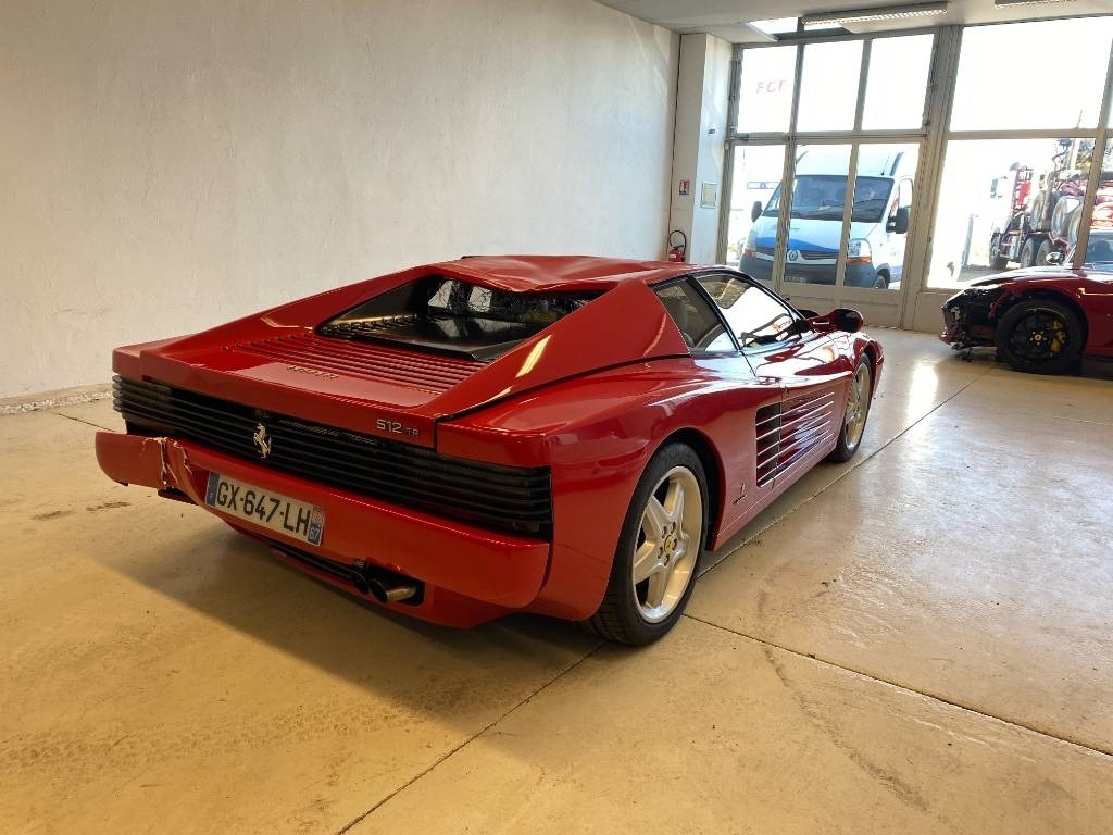 Ferrari 512 TR TESTAROSSA F110HB Origine Française - Henkilöauto: kuva Ferrari 512 TR TESTAROSSA F110HB Origine Française - Henkilöauto Ferrari 512 TR TESTAROSSA F110HB Origine Française - Henkilöauto: kuva Ferrari 512 TR TESTAROSSA F110HB Origine Française - Henkilöauto