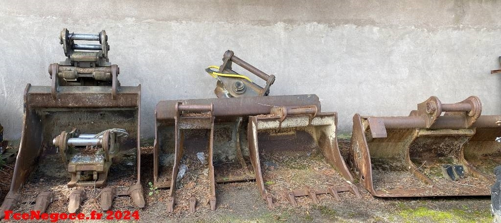 Geith Divers Godets et Attaches - Kauha - Rakennuskoneet: kuva Geith Divers Godets et Attaches - Kauha - Rakennuskoneet Geith Divers Godets et Attaches - Kauha - Rakennuskoneet: kuva Geith Divers Godets et Attaches - Kauha - Rakennuskoneet