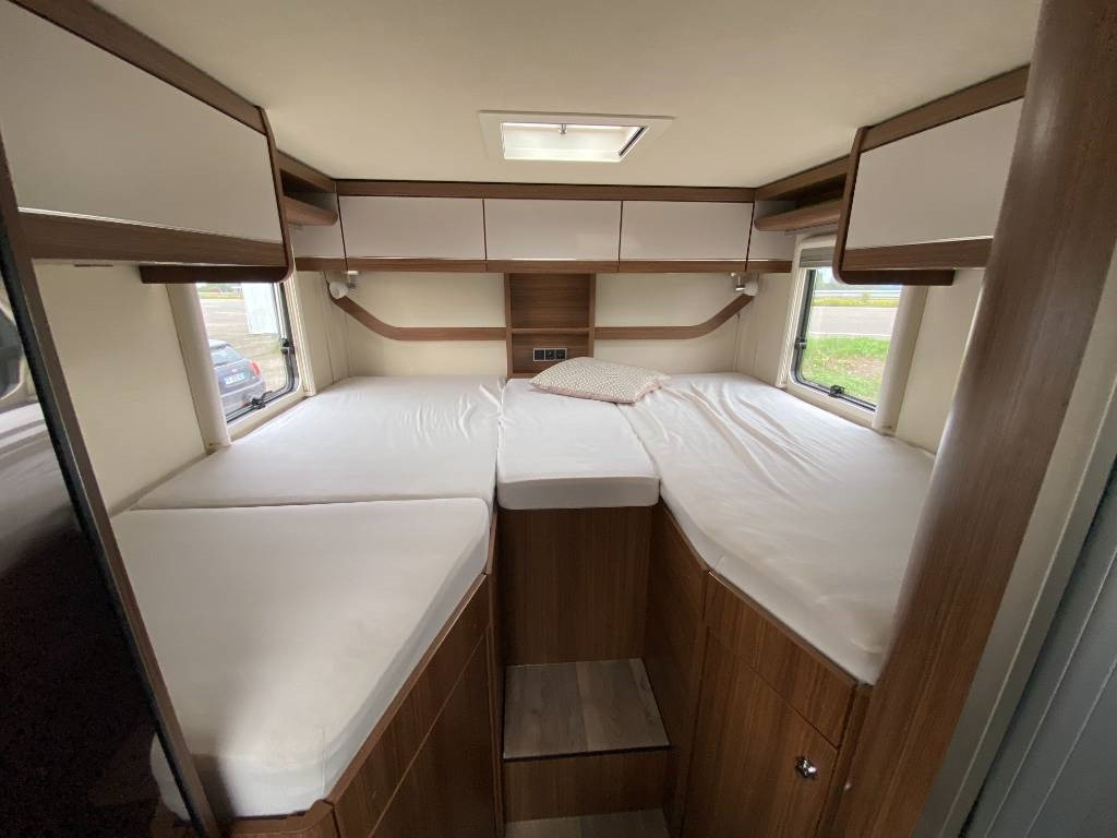 Hymer ML-T 570 -Mercedes 419 CDI 190 4x4 1er Main - Puoli-integroitu asuntoauto: kuva Hymer ML-T 570 -Mercedes 419 CDI 190 4x4 1er Main - Puoli-integroitu asuntoauto Hymer ML-T 570 -Mercedes 419 CDI 190 4x4 1er Main - Puoli-integroitu asuntoauto: kuva Hymer ML-T 570 -Mercedes 419 CDI 190 4x4 1er Main - Puoli-integroitu asuntoauto