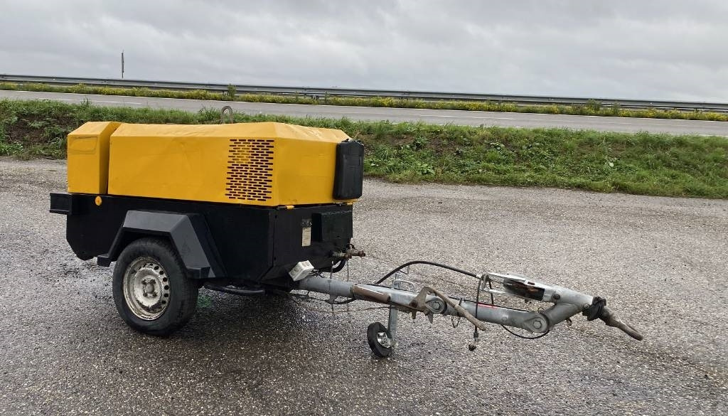 Ingersoll Rand 7/31 TYPER 1090F731 - Ilmakompressori: kuva Ingersoll Rand 7/31 TYPER 1090F731 - Ilmakompressori Ingersoll Rand 7/31 TYPER 1090F731 - Ilmakompressori: kuva Ingersoll Rand 7/31 TYPER 1090F731 - Ilmakompressori