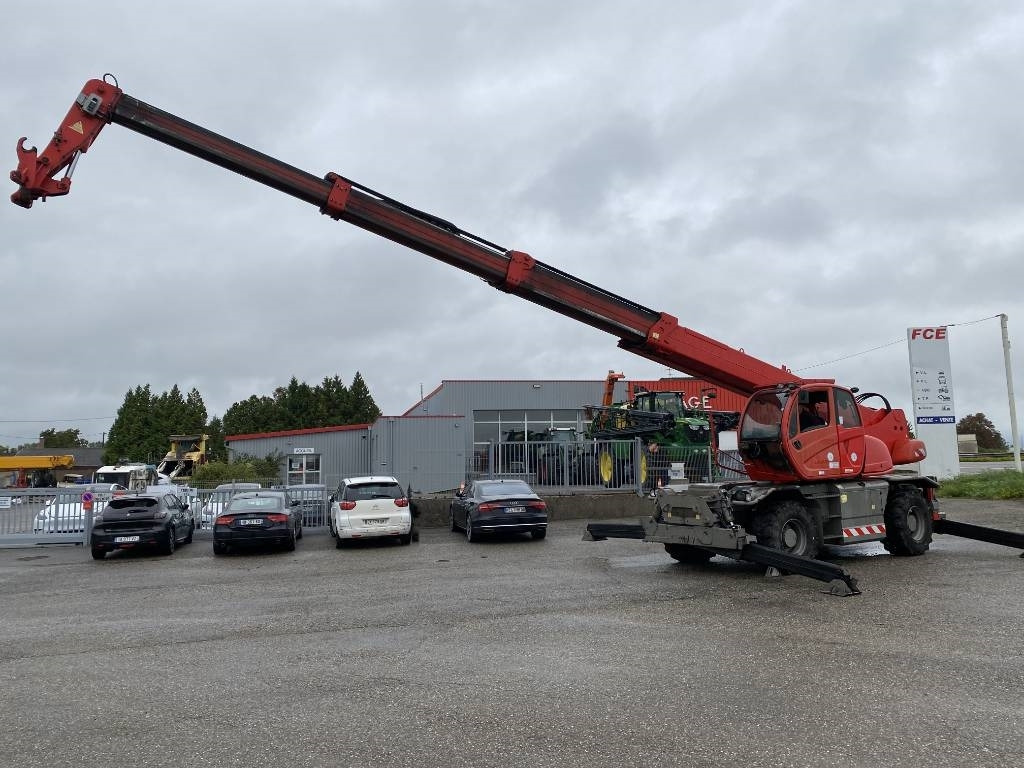 Manitou MRT 2550 Plus Privilège ST4-S2 1er Main endommagé - Kurottaja: kuva Manitou MRT 2550 Plus Privilège ST4-S2 1er Main endommagé - Kurottaja Manitou MRT 2550 Plus Privilège ST4-S2 1er Main endommagé - Kurottaja: kuva Manitou MRT 2550 Plus Privilège ST4-S2 1er Main endommagé - Kurottaja