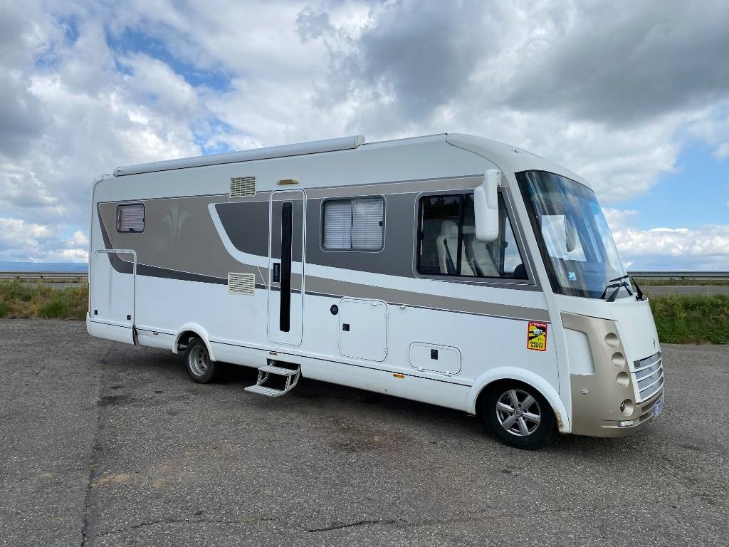 Iveco Niesmann+Bischoff FLAIR 800i CEBW - Matkailuauto: kuva Iveco Niesmann+Bischoff FLAIR 800i CEBW - Matkailuauto Iveco Niesmann+Bischoff FLAIR 800i CEBW - Matkailuauto: kuva Iveco Niesmann+Bischoff FLAIR 800i CEBW - Matkailuauto