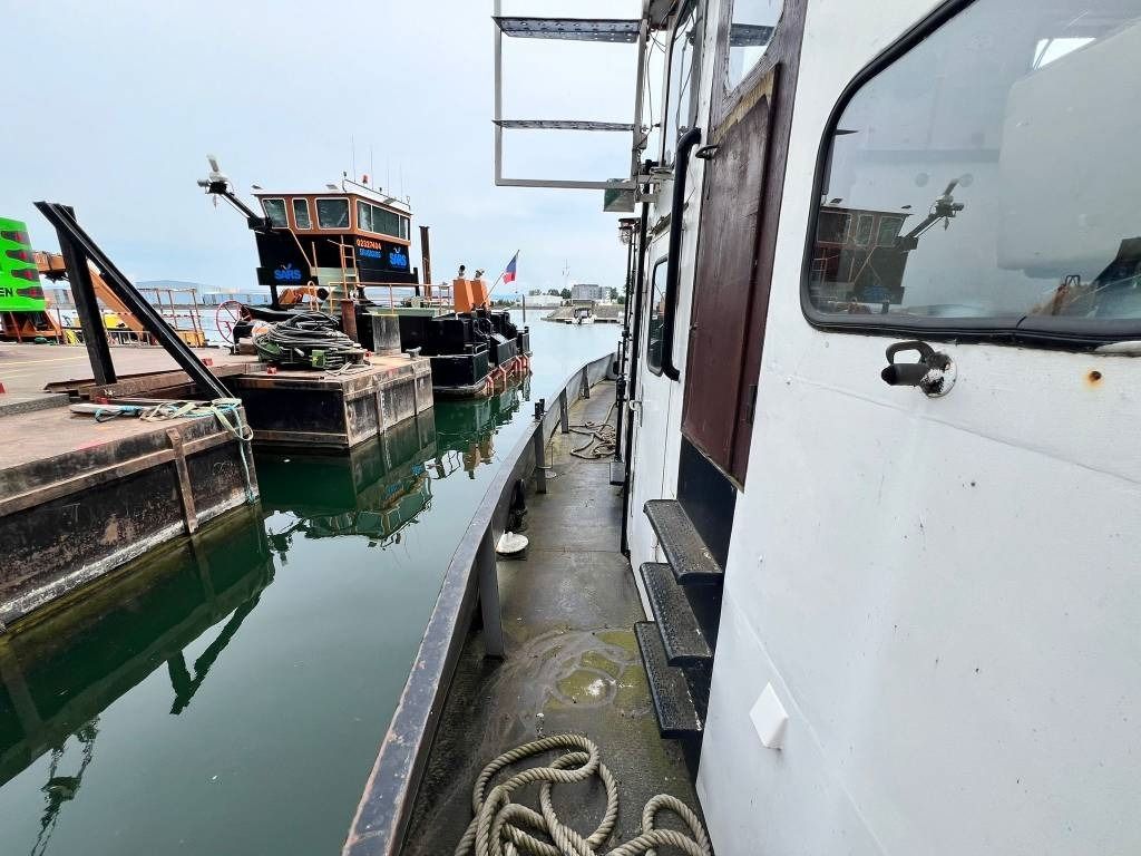 RUHRORTER SCHIFFSWERK BATEAU POUSSEUR RUHRORTER SC - Muut kone: kuva RUHRORTER SCHIFFSWERK BATEAU POUSSEUR RUHRORTER SC - Muut kone RUHRORTER SCHIFFSWERK BATEAU POUSSEUR RUHRORTER SC - Muut kone: kuva RUHRORTER SCHIFFSWERK BATEAU POUSSEUR RUHRORTER SC - Muut kone