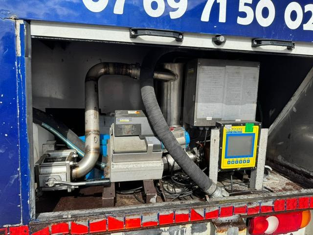 Fruehauf DAF XF 480 + REMORQUE FRUEHAUF CITERNE 23500€ - Säiliöpuoliperävaunu: kuva Fruehauf DAF XF 480 + REMORQUE FRUEHAUF CITERNE 23500€ - Säiliöpuoliperävaunu Fruehauf DAF XF 480 + REMORQUE FRUEHAUF CITERNE 23500€ - Säiliöpuoliperävaunu: kuva Fruehauf DAF XF 480 + REMORQUE FRUEHAUF CITERNE 23500€ - Säiliöpuoliperävaunu