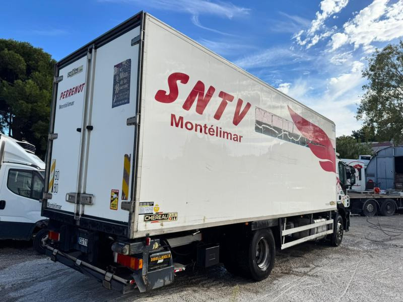 Iveco Stralis 360 - Refrigeraattori kuorma-auto: kuva Iveco Stralis 360 - Refrigeraattori kuorma-auto Iveco Stralis 360 - Refrigeraattori kuorma-auto: kuva Iveco Stralis 360 - Refrigeraattori kuorma-auto